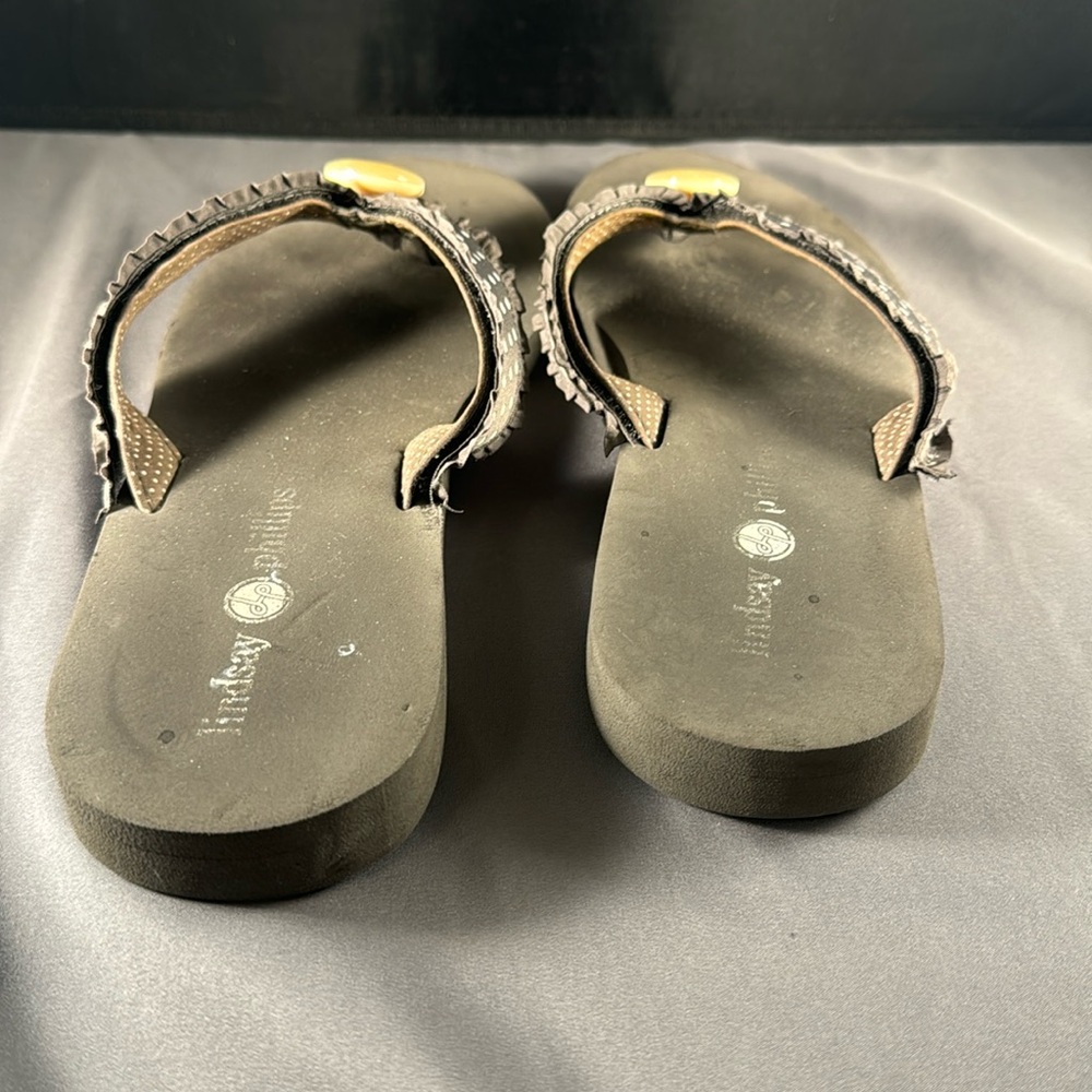 LINDSAY PHILLIPS THONG FLIP FLOP IN GRAY - Picture 3 of 6